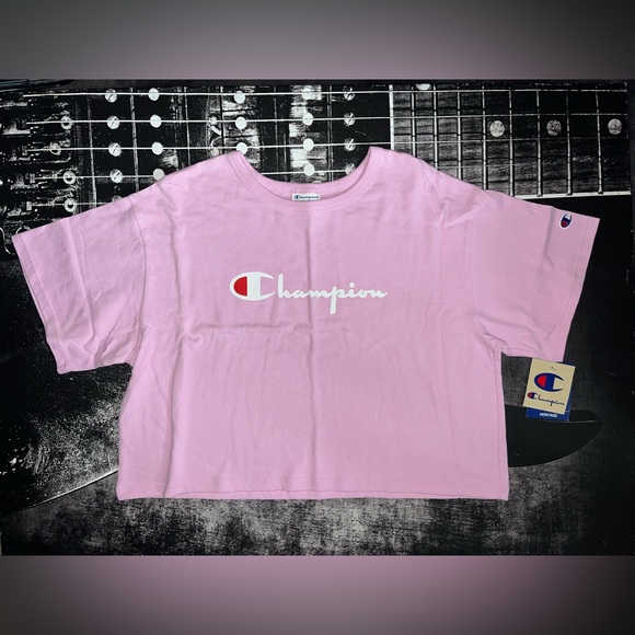 NWT Champion Cropped Tee - Picture 4 of 5